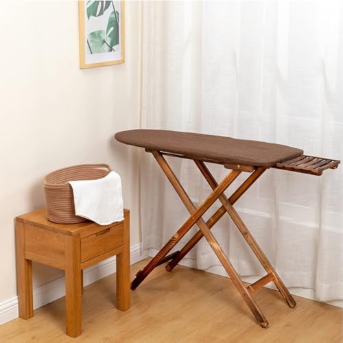 Cette table de repassage qui se replie apres usage
