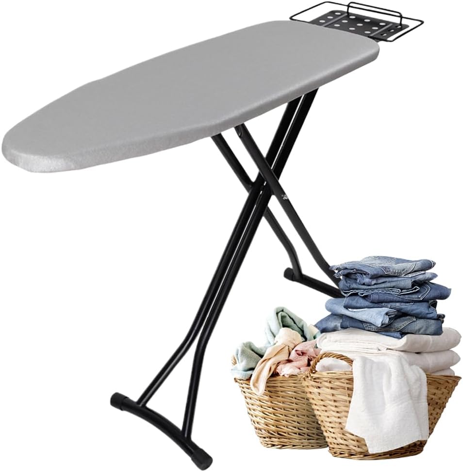 Decouvrez cette table de repassage qui se replie apres usage avec une hauteur reglable